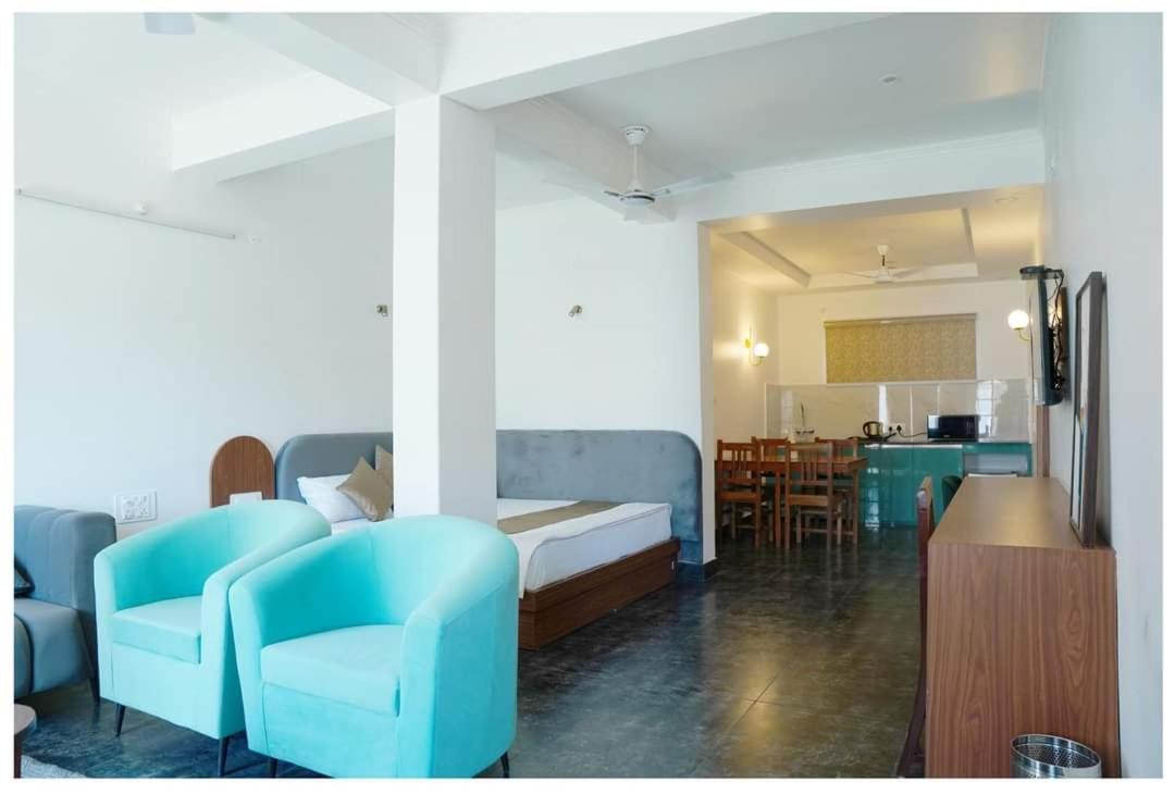 The Periwinkle Homestay Bhīm Tāl מראה חיצוני תמונה