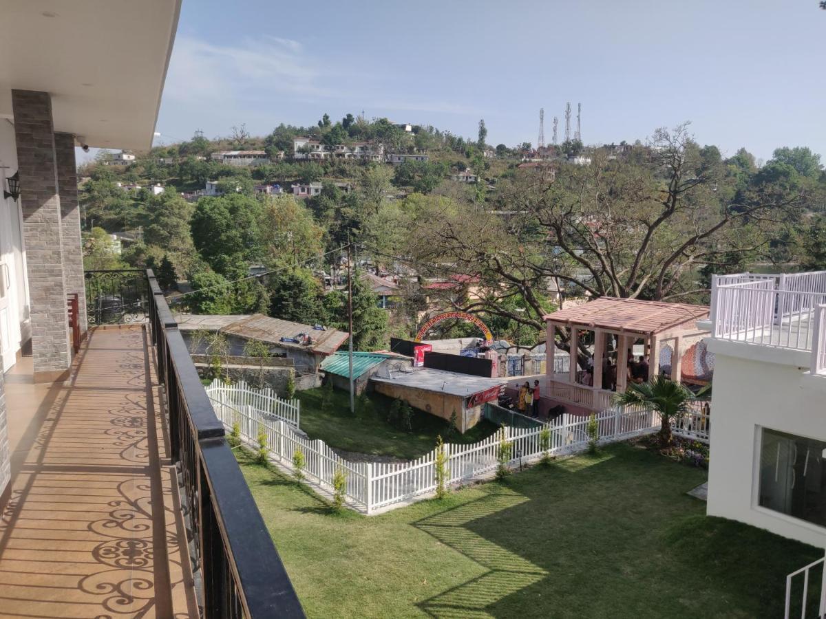 The Periwinkle Homestay Bhīm Tāl מראה חיצוני תמונה