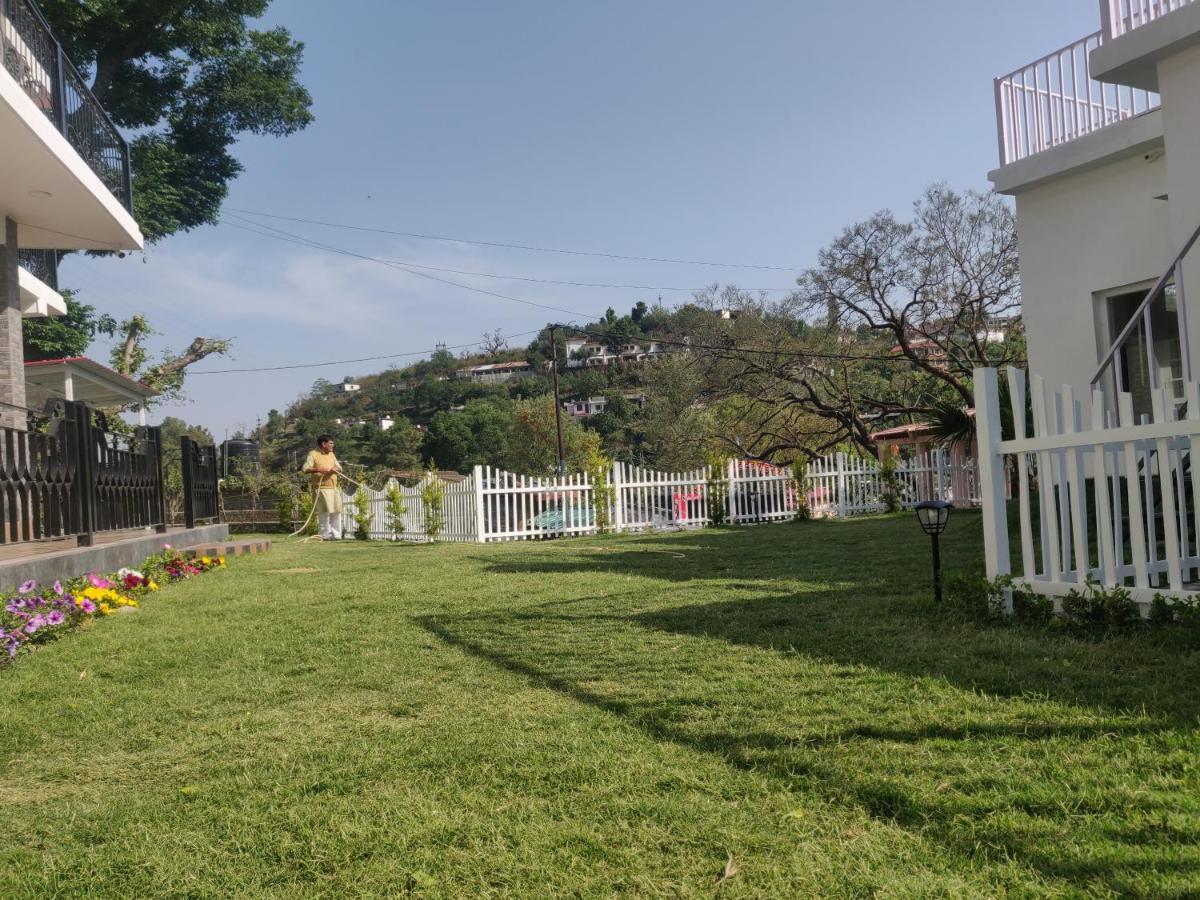 The Periwinkle Homestay Bhīm Tāl מראה חיצוני תמונה