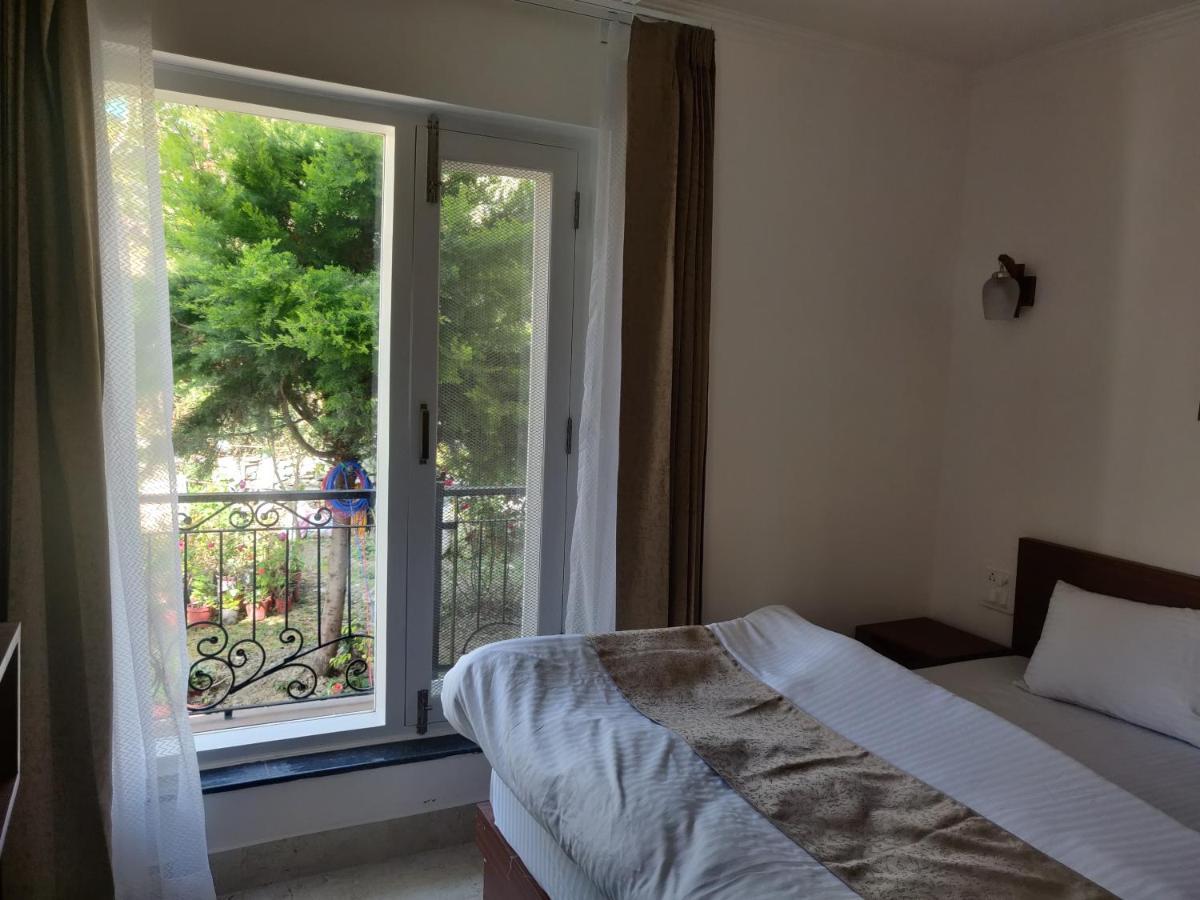 The Periwinkle Homestay Bhīm Tāl מראה חיצוני תמונה