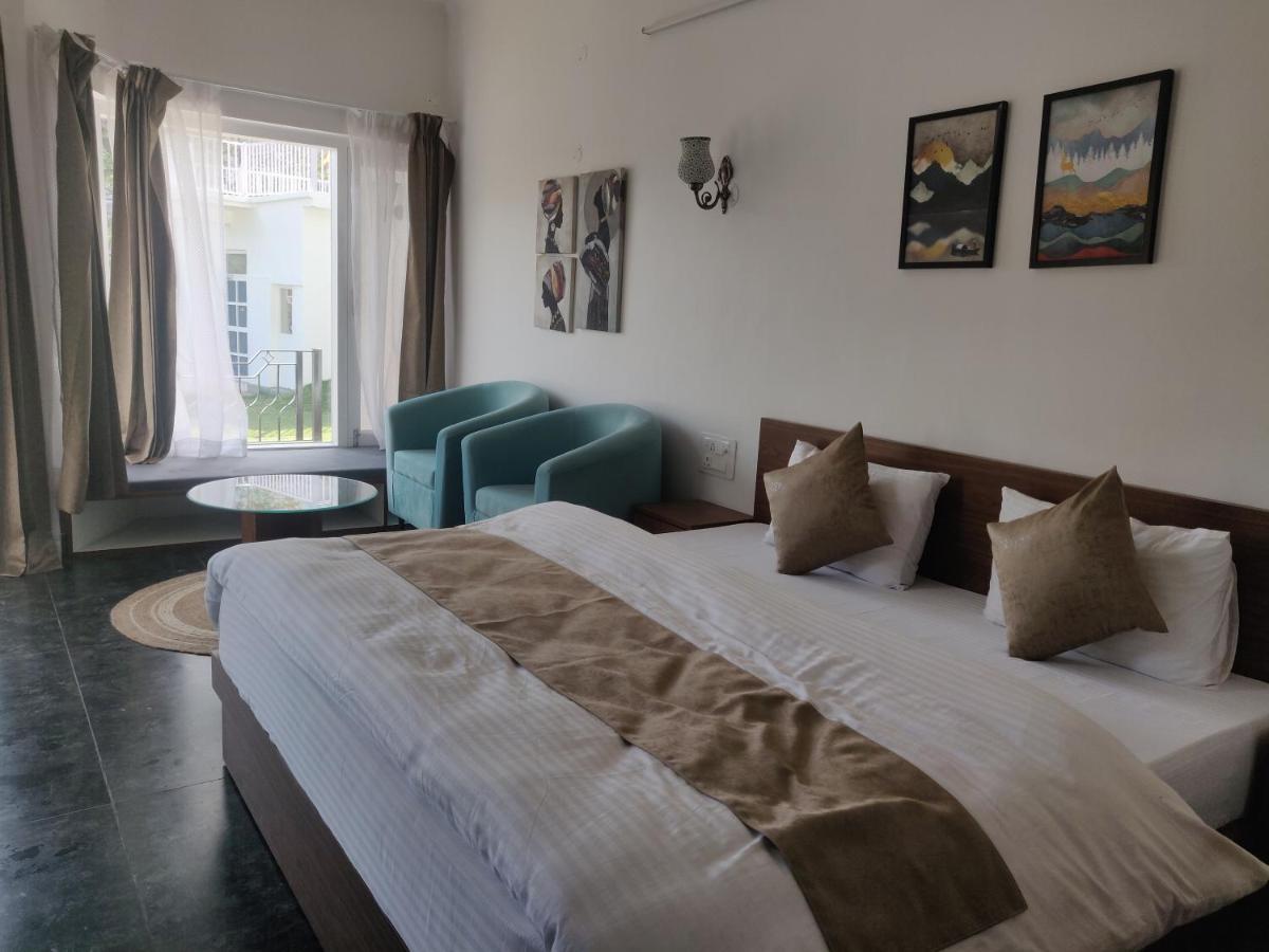 The Periwinkle Homestay Bhīm Tāl מראה חיצוני תמונה